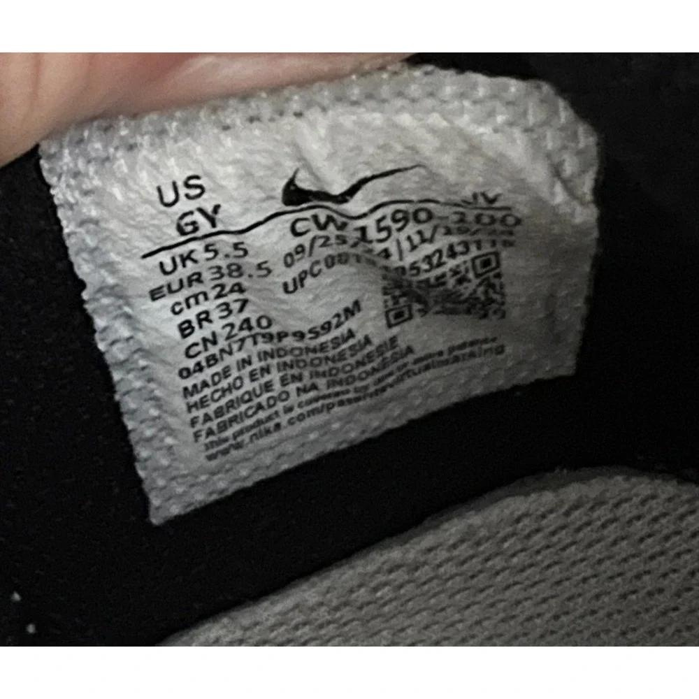 Nike Dunk Low Panda White Black Kids Sneakers CW1590-100